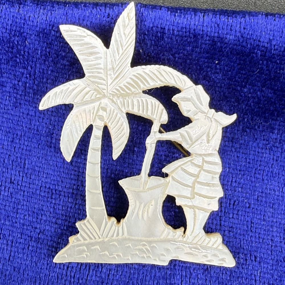 Vintage Estate Brooch White Mother of Pearl Carved Palm Tree Island Travel